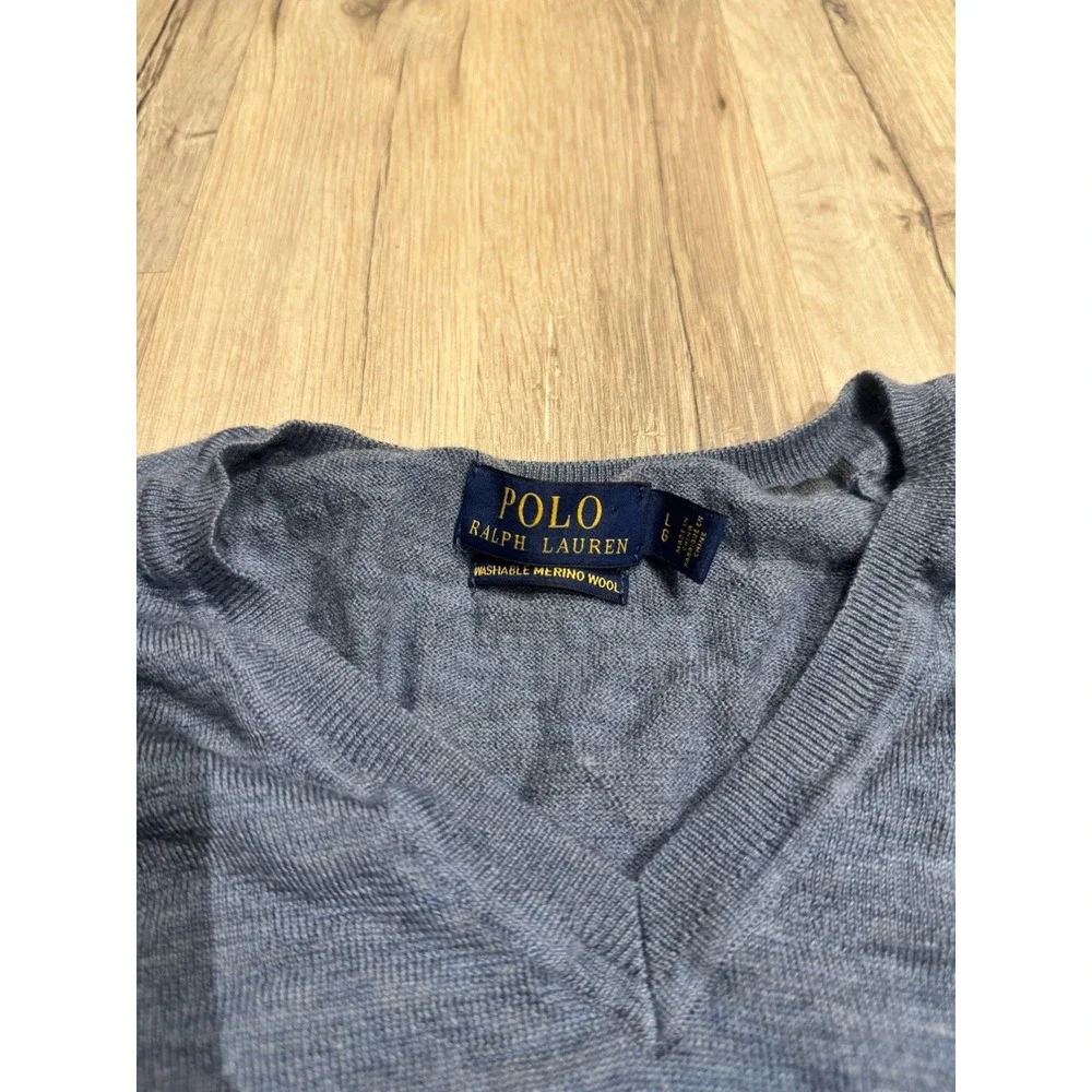 Polo Ralph Lauren Men's L Gray 100% Merino Wool V-Neck Pullover Logo Sweater